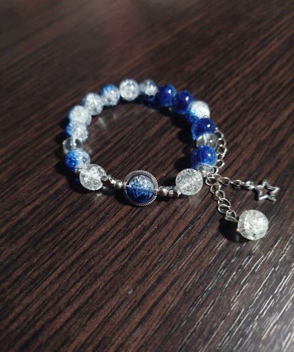 Браслети, брелочки для вас :)