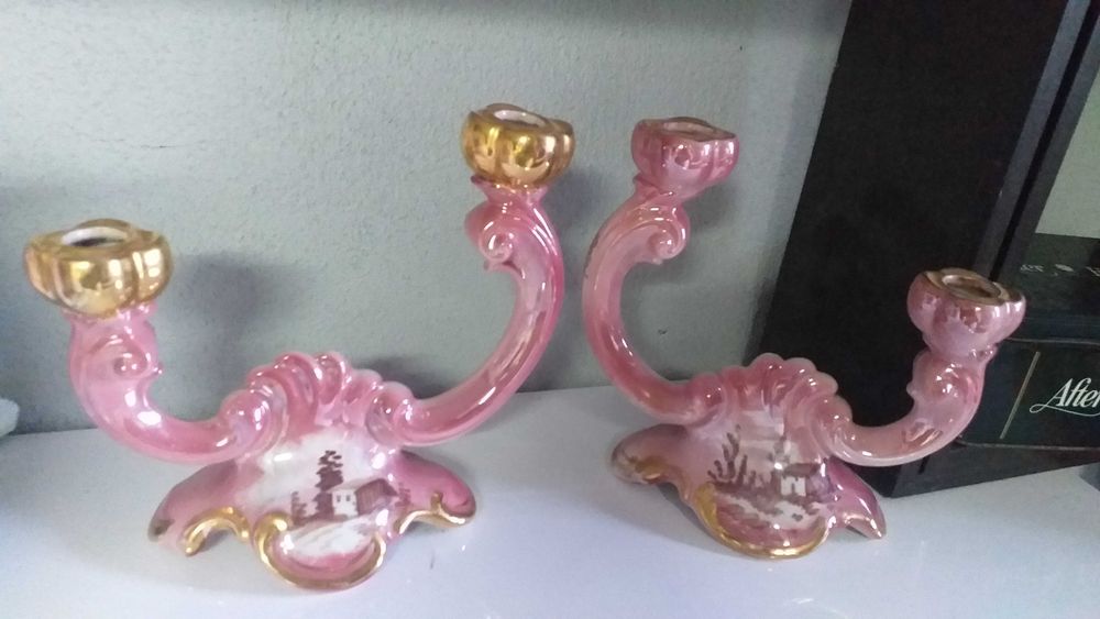 2 castiçais antigos em ótimo estado