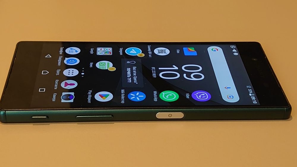 Продам Sony Xperia Z5 Dual E6633, 32 ГБ