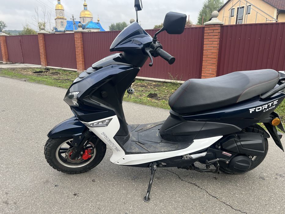 Скутер Forte canoe 150