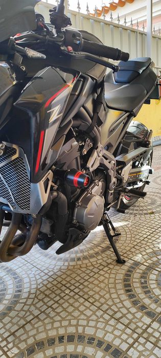 "reservada" Vendo Kawasaki  Z900  práticamente nova