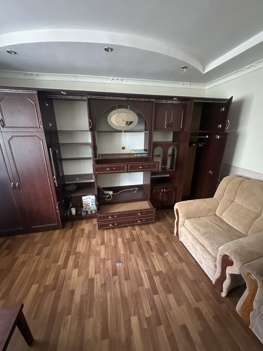 Продам стенку в зал