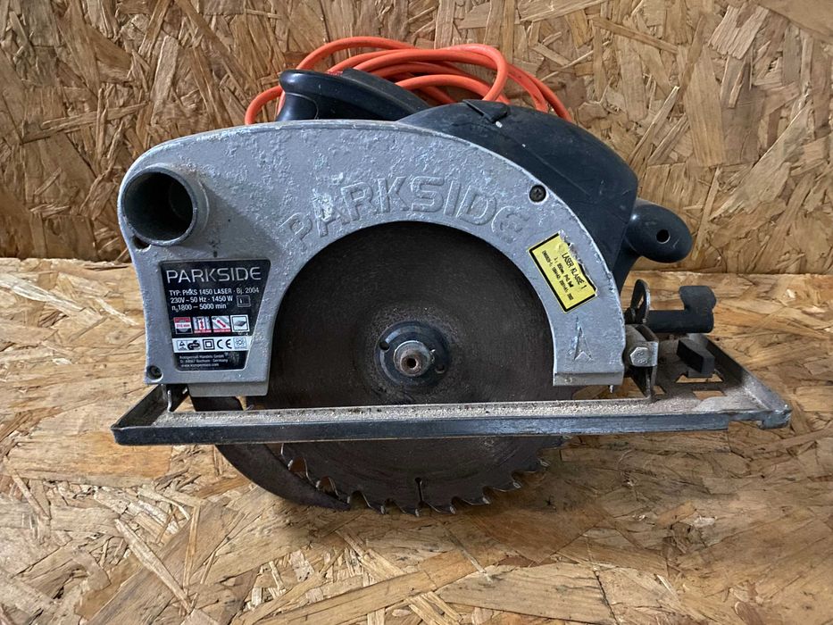 Serra Circular Parkside