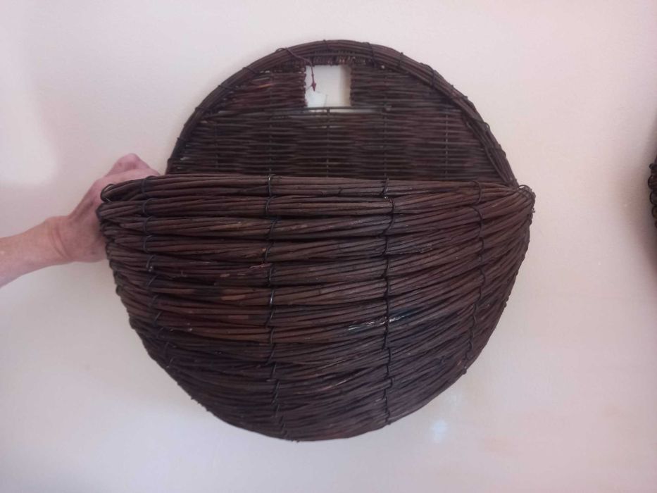 cestas de verga novas com forro de pendurar na parede 2 tamanhos