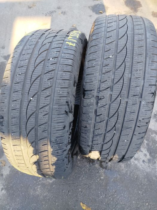 Powertrac 225/55R17 101H