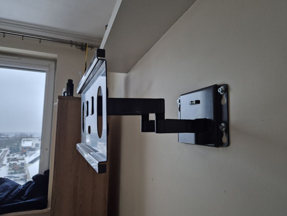 Uchwyt do telewizora