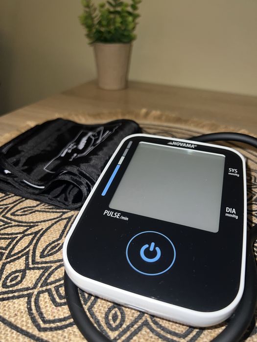 Ciśnieniomierz naramienny NOVAMA Prime+ black