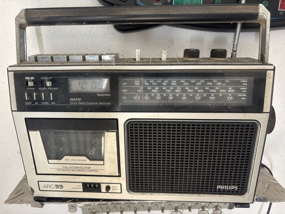 Vende-se vários rádios