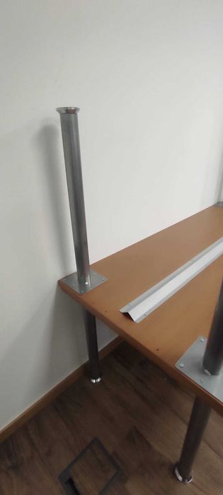 Secretárias de Escritório em Ótimo Estado - Oportunidade Única!