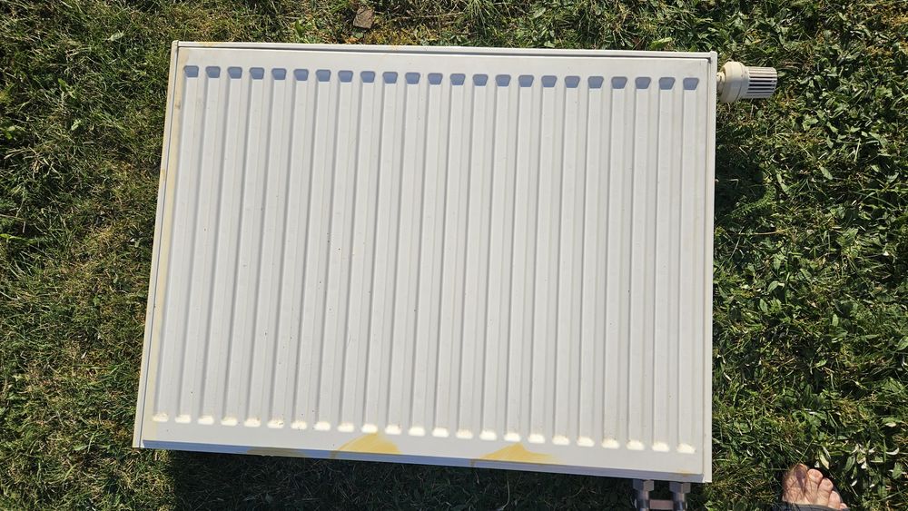 Grzejnik Purmo  80x60x9.5 cm+termostat
