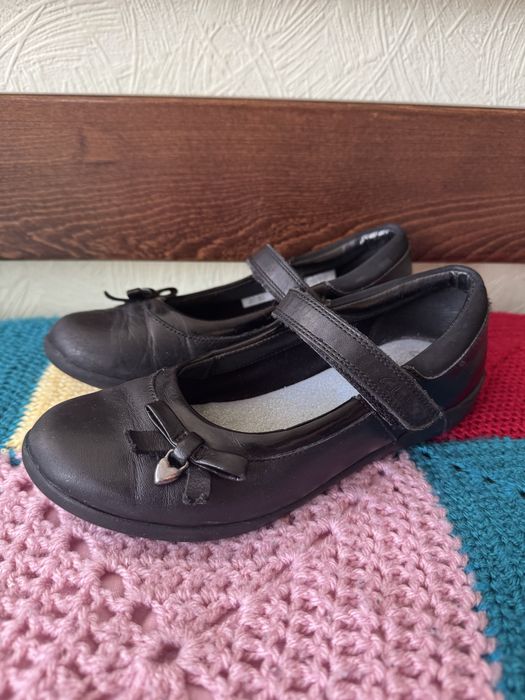 Туфлі clarks чорні 32 розмір