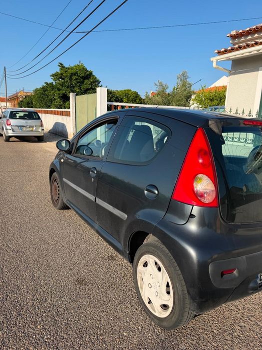 Peugeot 107 2008 gasolina
