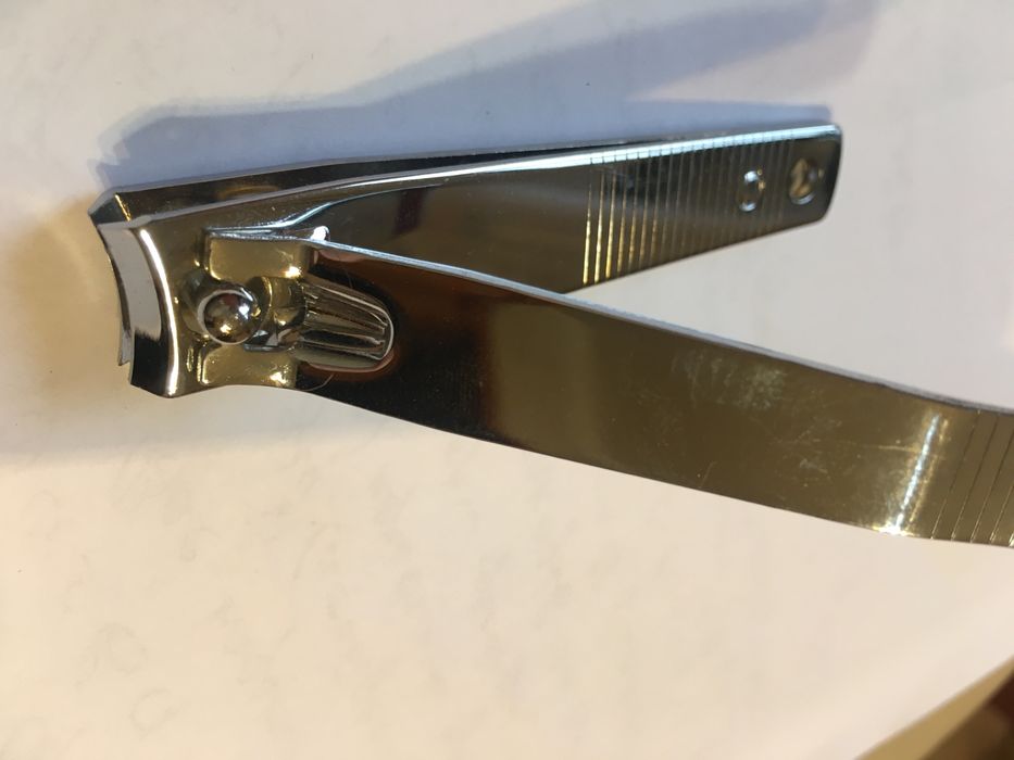 Кусачки для ногтей