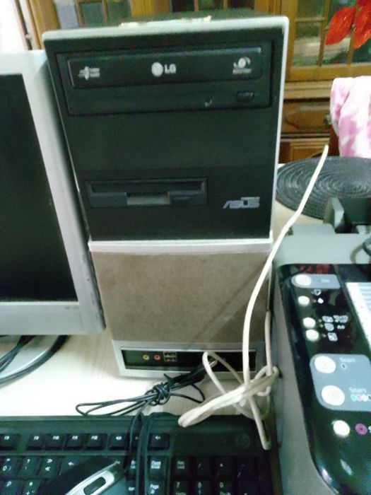 Complete desktop computer "Acer"64584318505601122