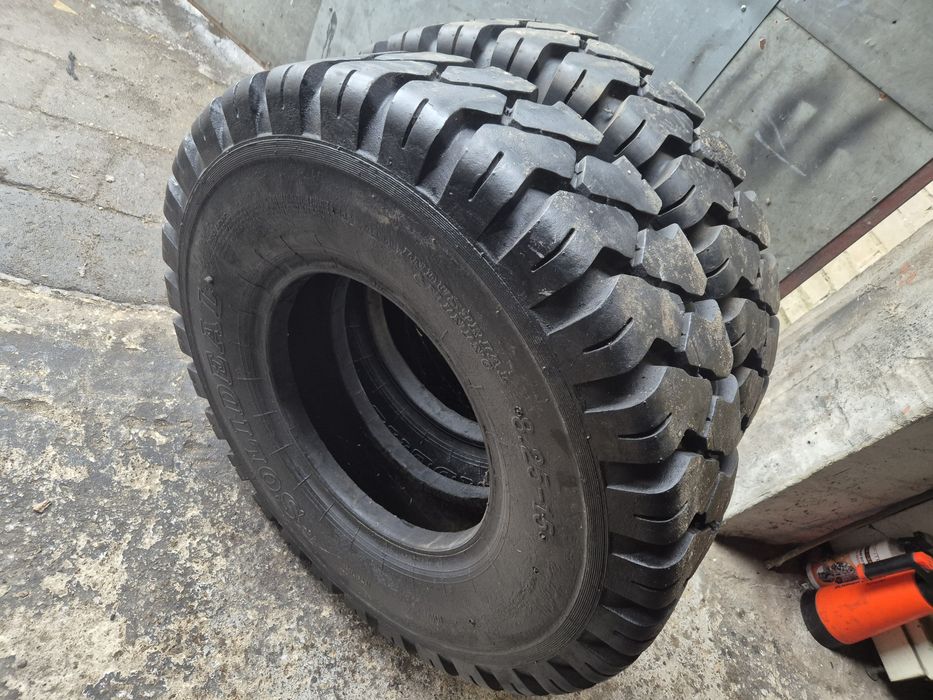 Opony do wózka widłowego 825x15