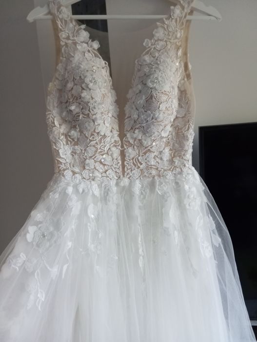 Piękna suknia ślubna