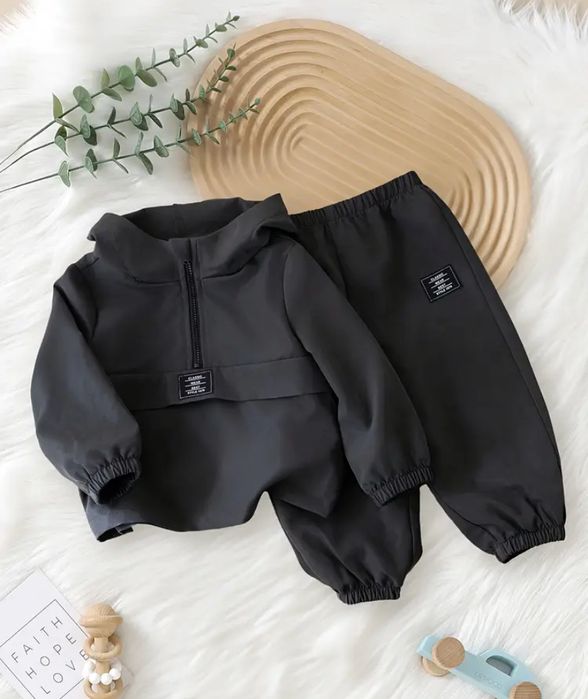 Костюм спортивний