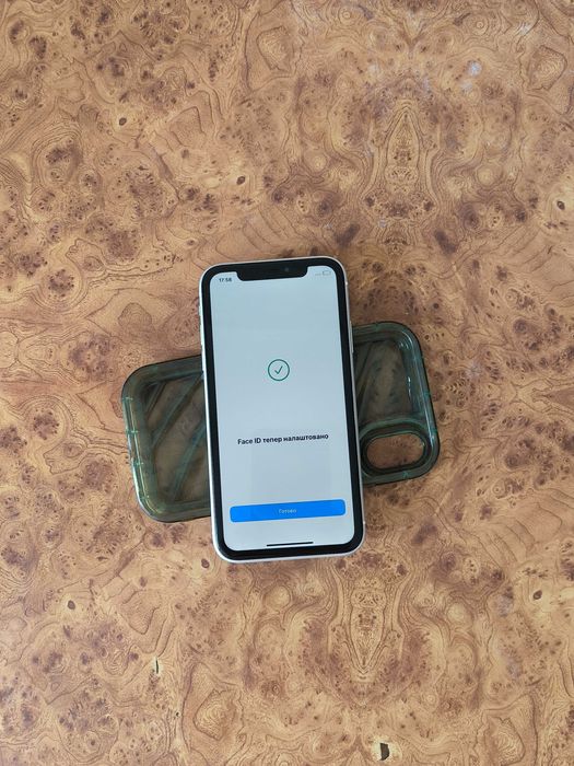 iPhone XR 64 ГБ білий