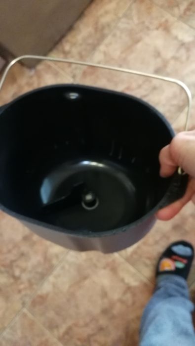 Продам хлебопечку Панасоник новую