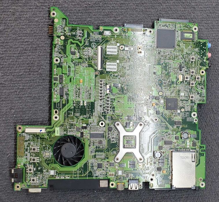 Motherboard Acer 3683, 100% funcional.64738742472834121