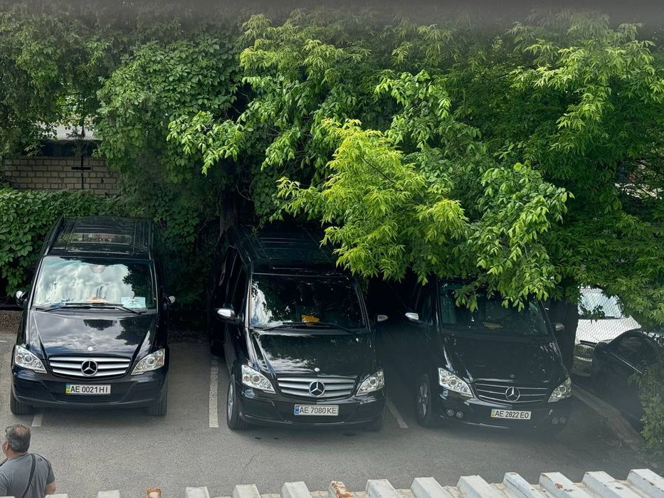 Аренда авто ,заказ мікроавтобуса ,Свадебное авто,Кишинёв аэропорт