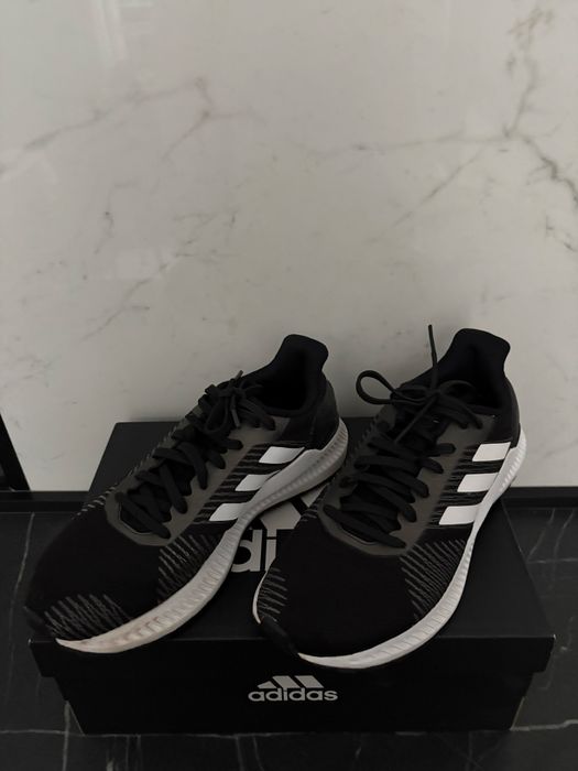 Продам кросівки ADIDAS 500грн.!