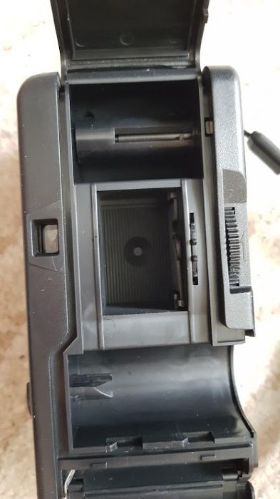 Пленочный фотоаппарат PROTAX