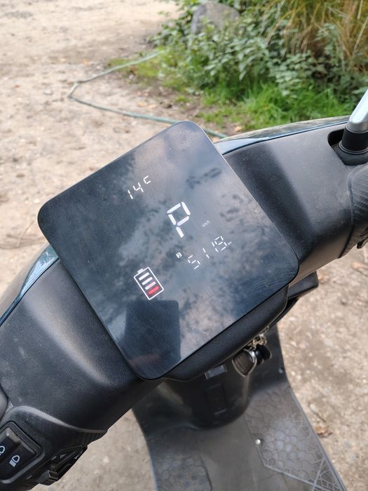 Електроскутер VOLT-MAX 72V 2000W