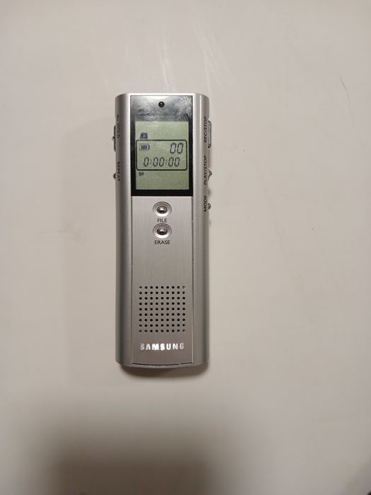 Диктофон цифровий Samsung SVR - S820