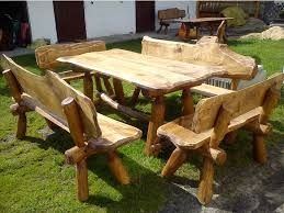 Stół ogrodowy drewniany