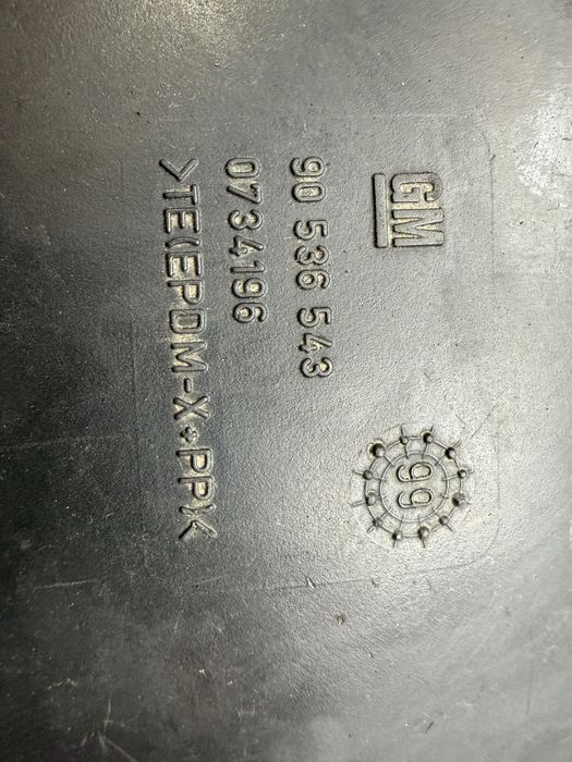 Патрубок дроссельной заслонки opel vectra b  1,8 16v, x18xe1  90536543