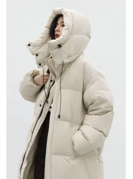 Теплий зимовий пуховик