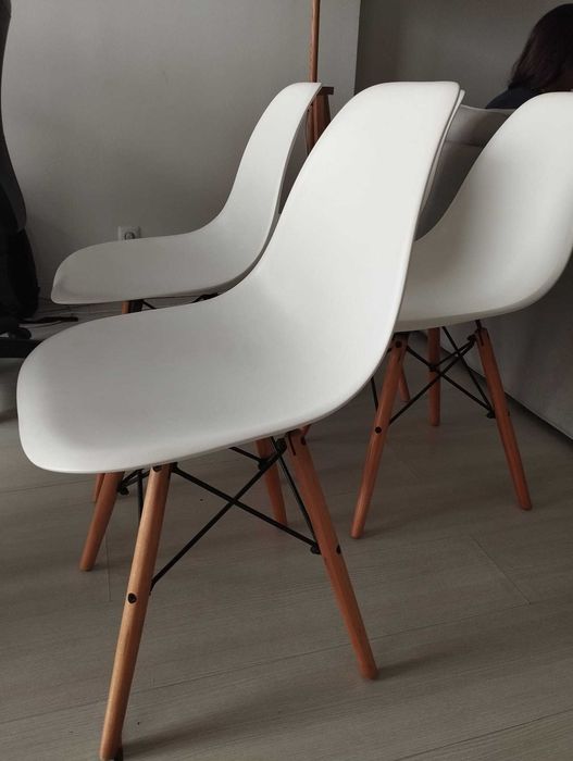 Pack de 4 cadeiras com pouco uso (possibilidade de venda unitária)