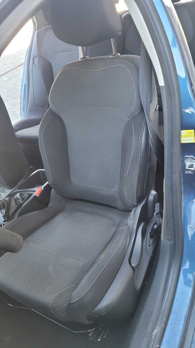 Renault megane IV 2016- na części kod koloru TERDE