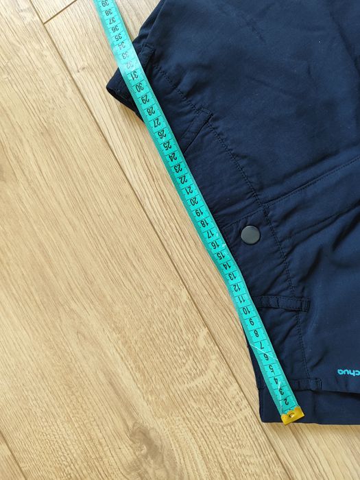 Spodenki trekkingowe góry outdoor Quechua