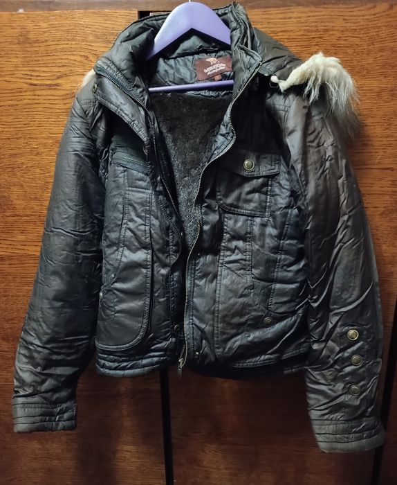 Отдам вещи для девушки