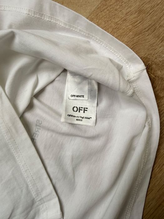 T- shirt , podkoszulek Off White ,biały  z nadrukiem rozmiar M