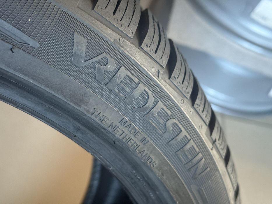 Шини зимові 265/35/22 Vredestain 265 35 r22 зимние шины