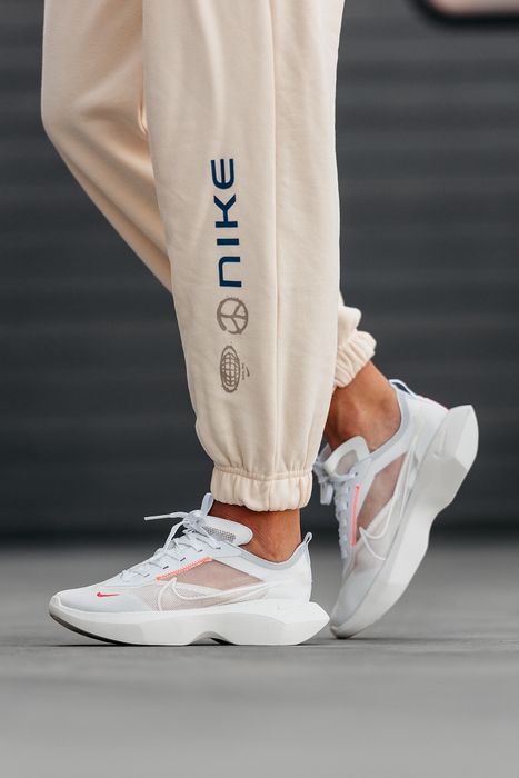 Nike Vista Lite White Red 36-41р найк найлегші дихаючі кросівки