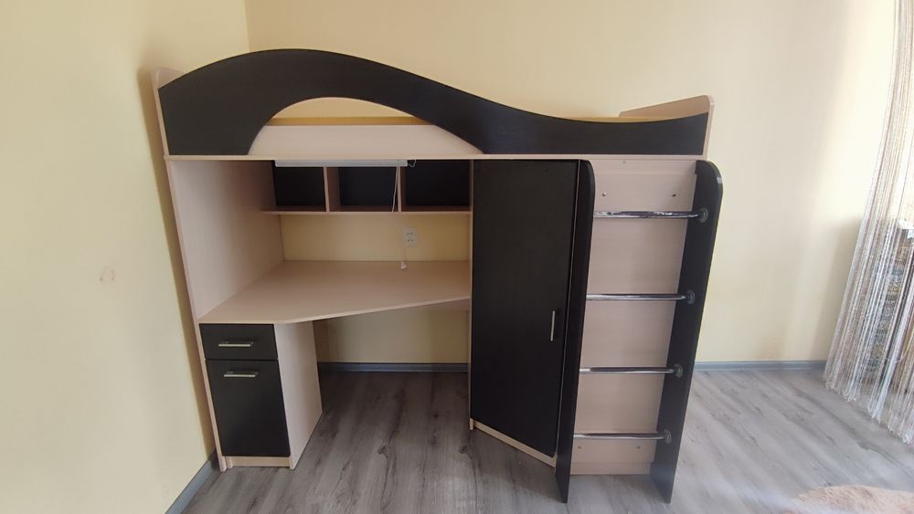 Дитяче ліжко,в хорошому стані