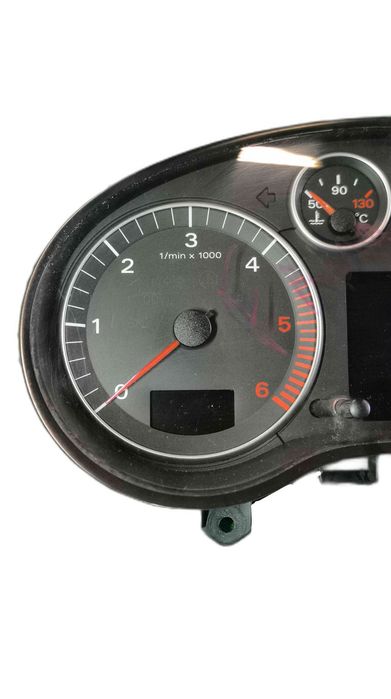 Quadrante / Painel de Instrumentos 8P0920930F - AUDI A3 Sportback