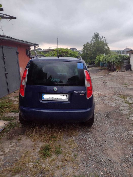 Продам skoda ROOMSTER 1.6TDI