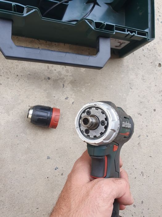 Шурупокрут Metabo BS 18 L BL Q 4шт батареї