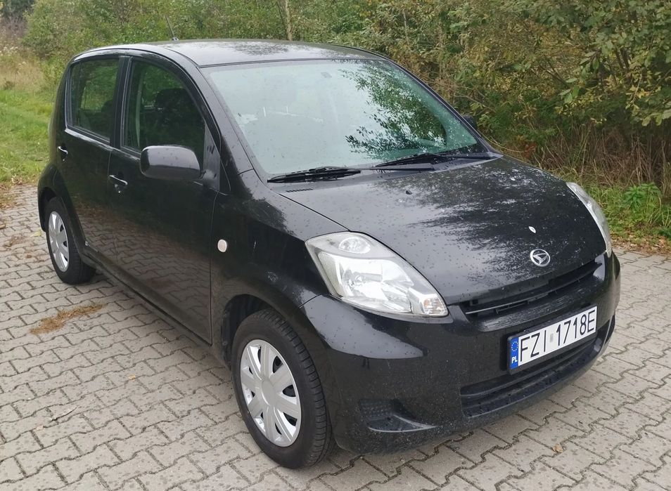 Daihatsu Sirion ** 1,0 70KM ** 2010 ** BEZWYPADEK ** Zarejestrowany w POLSCE **