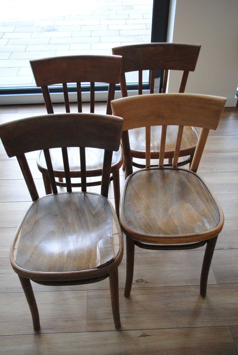 Krzesła gięte w stylu Thonet, 4 sztuki.