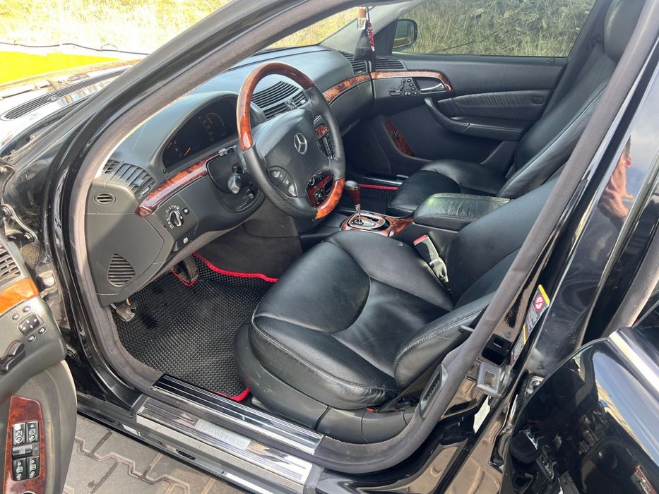 Продам  мерседес 220 возможен обмен