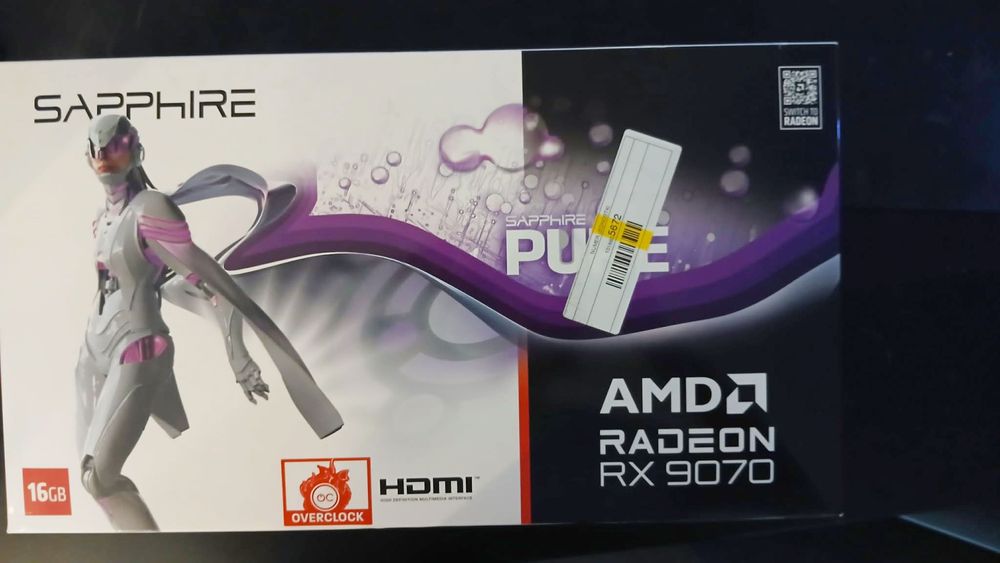 Karta graficzna amd radeon 9070 biała