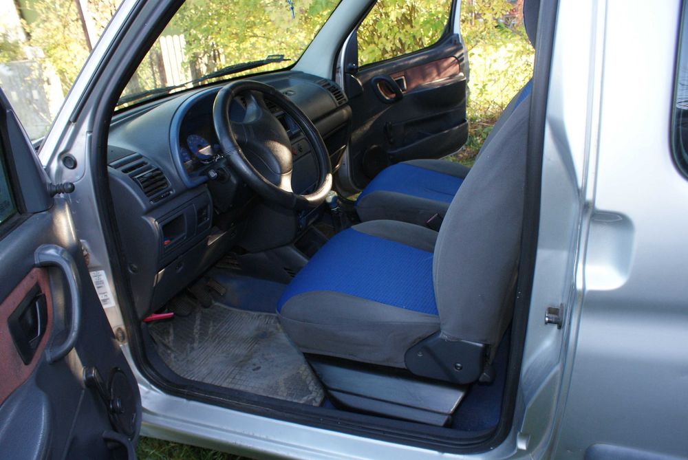 citroën berlingo 1.9 D tel. 514998201