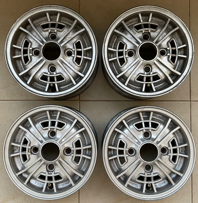 Conjunto de 4 jantes da Marca Melber 4.5x10 para Mini clássico