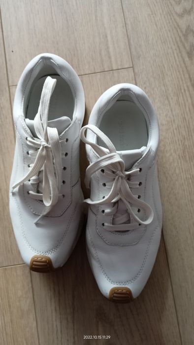 Sneakersy, białe, Gino Rossi, skórzane. Rozmiar 37, stan idealny.